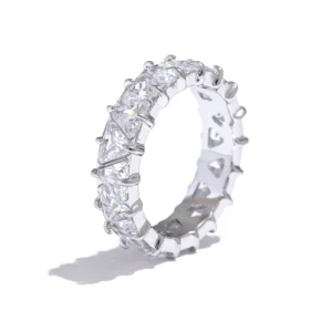 Yhpup Stainless Steel Delicate Bling Heart Cubic Zirconia Fashion Shiny Ring for Women High Quality Temperament Premium Jewelry